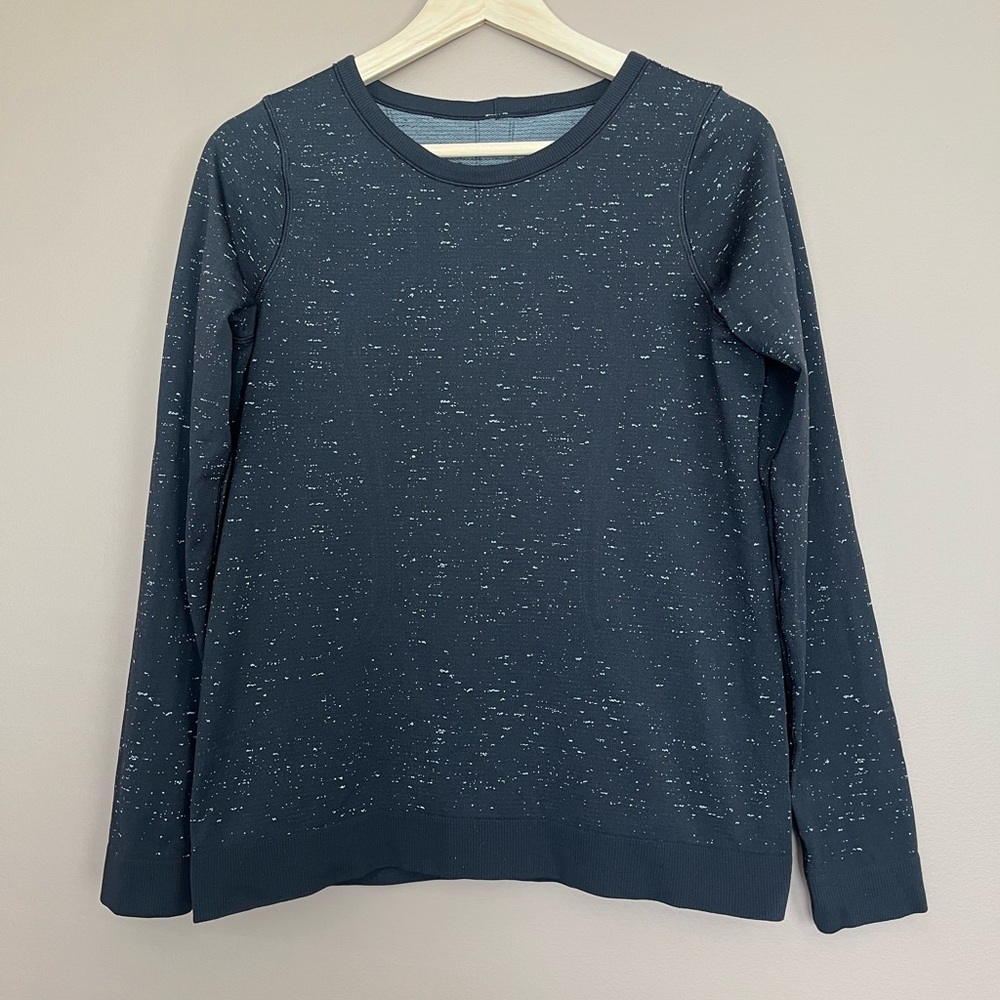{Lululemon} Swiftly Tech Long Sleeve Breeze in Black / White - Womens 6